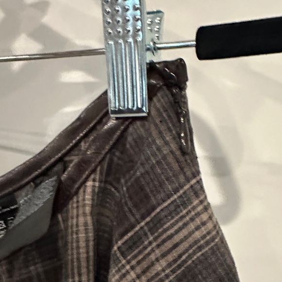 NWT H&M Fall25 Plaid Circle Skirt - Picture 6 of 10